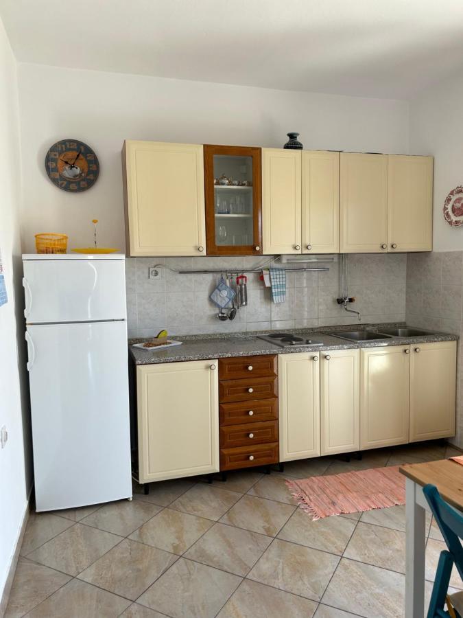 Tatjana Apartment Pag Town